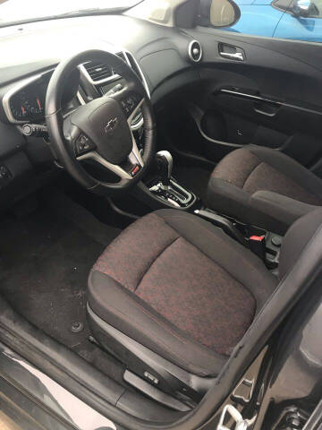 2019 Chevrolet Sonic LT Auto