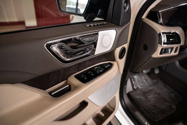 2023 Lincoln Navigator L Reserve