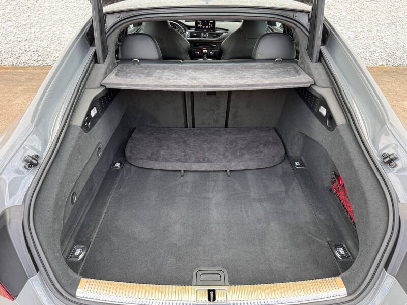 2018 Audi RS 7 4.0T quattro performance