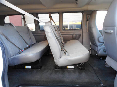 2017 Chevrolet Express LT 3500