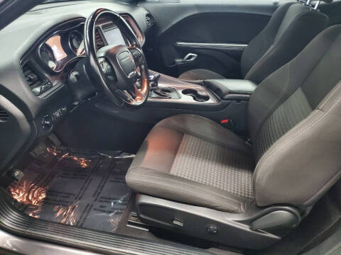 2023 Dodge Challenger SXT