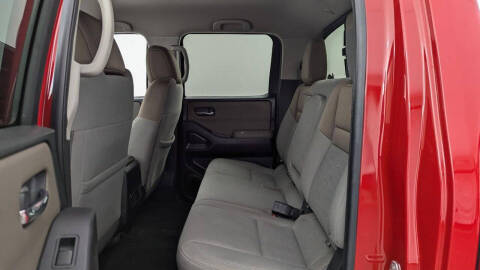 2022 Nissan Frontier SV