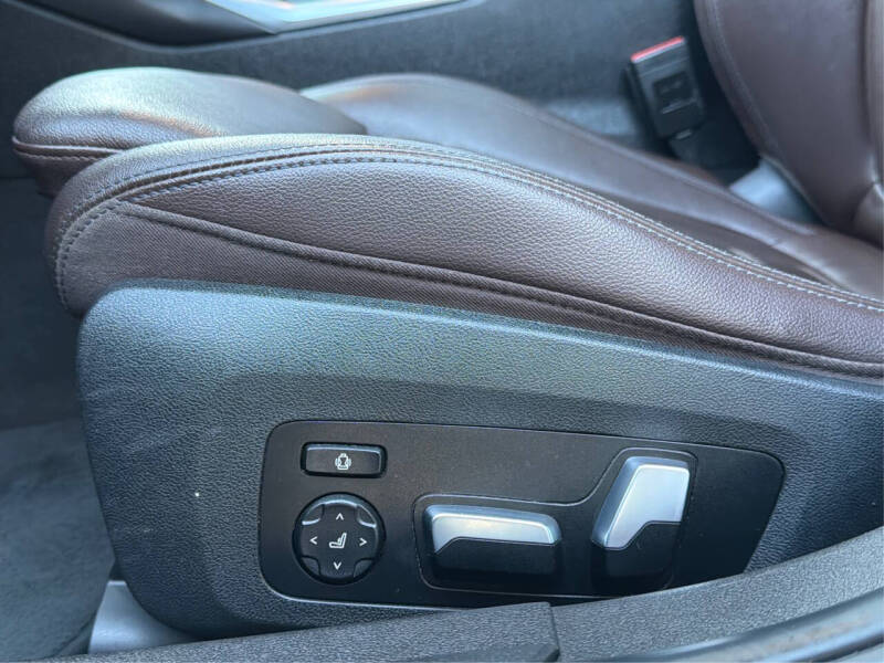 2019 BMW 3 Series 330i