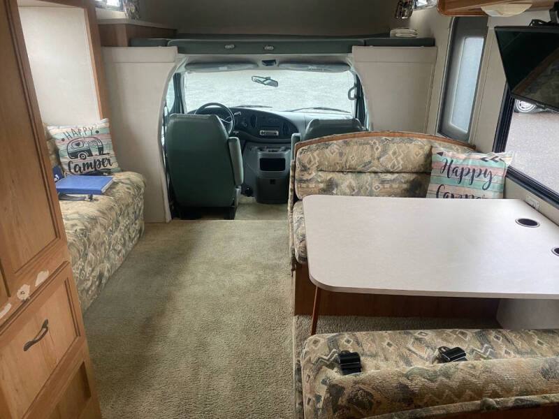 2001 Ford E-Series E-350 SD