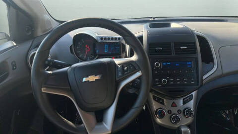 2016 Chevrolet Sonic LS Auto