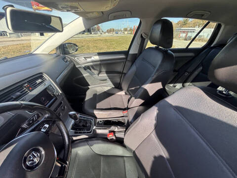 2015 Volkswagen Golf TSI S