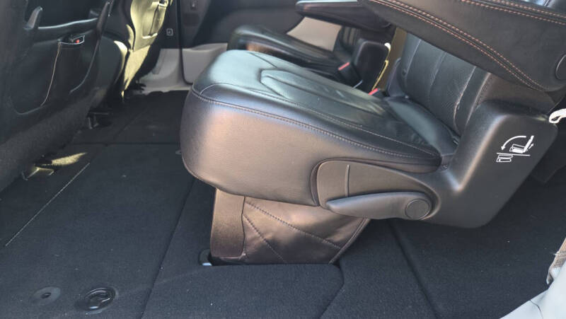 2020 Chrysler Pacifica Touring L Plus