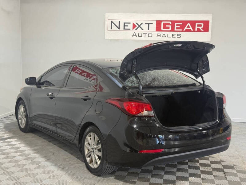 2015 Hyundai Elantra SE