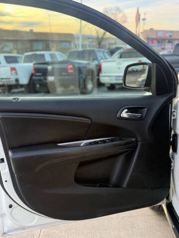 2020 Dodge Journey Crossroad