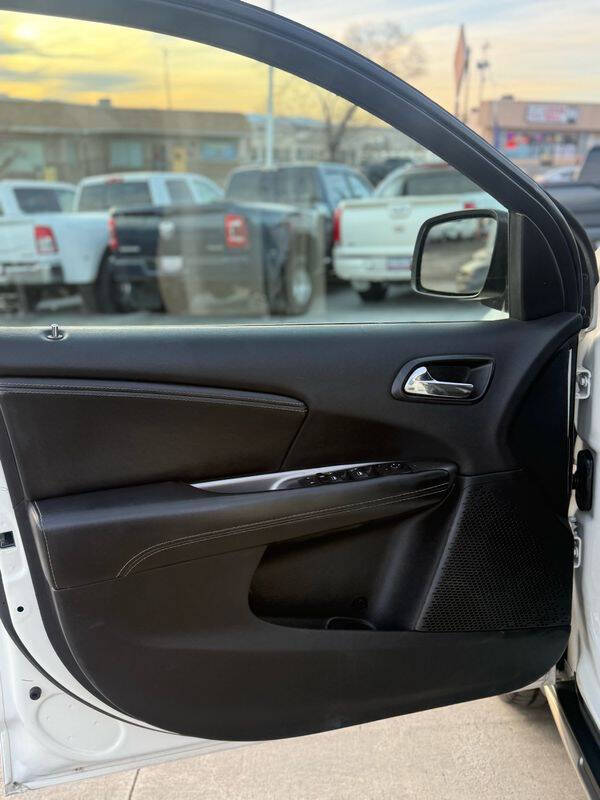 2020 Dodge Journey Crossroad