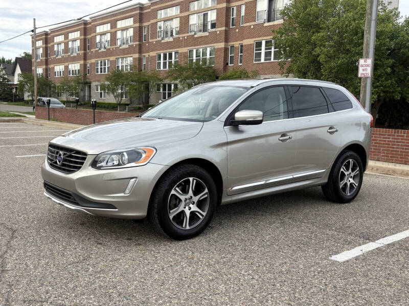 2015 Volvo XC60 T6 Drive-E Platinum