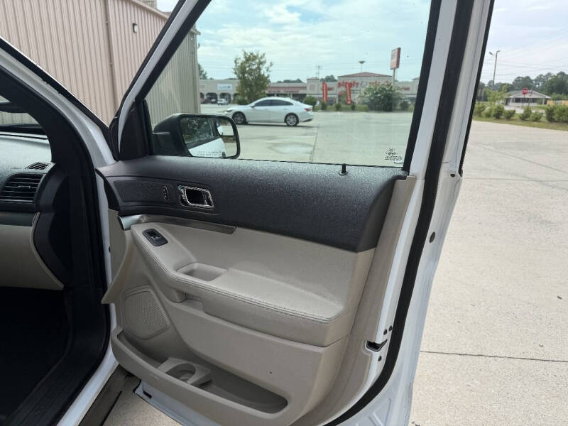 2014 Ford Explorer