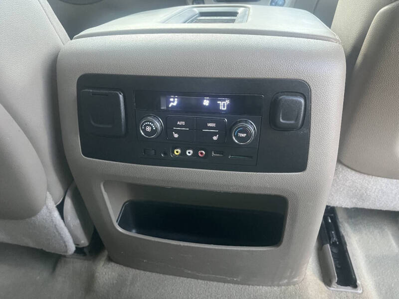 2016 GMC Yukon SLT