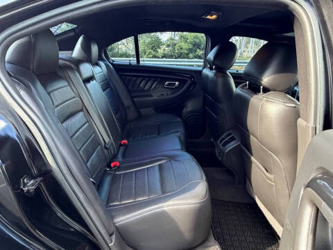 2018 Ford Taurus SHO