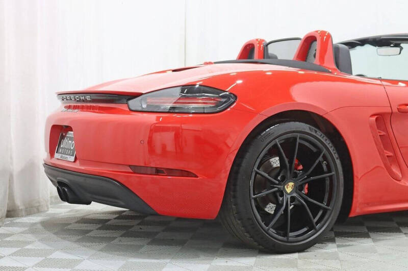 2023 Porsche 718 Boxster