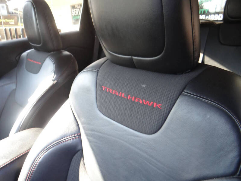 2016 Jeep Cherokee Trailhawk