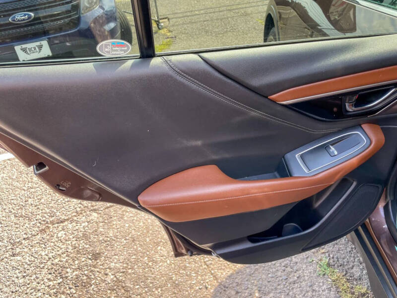 2020 Subaru Outback Touring