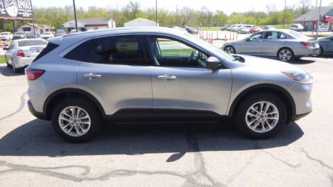 2022 Ford Escape SE