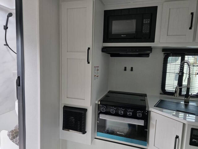 2026 Palomino BACKPACK HS8801