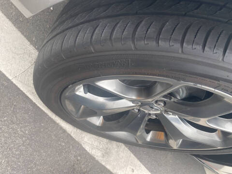 2009 Dodge Challenger SE