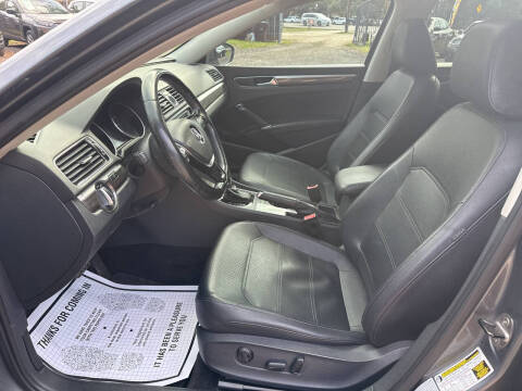 2017 Volkswagen Passat 1.8T SE