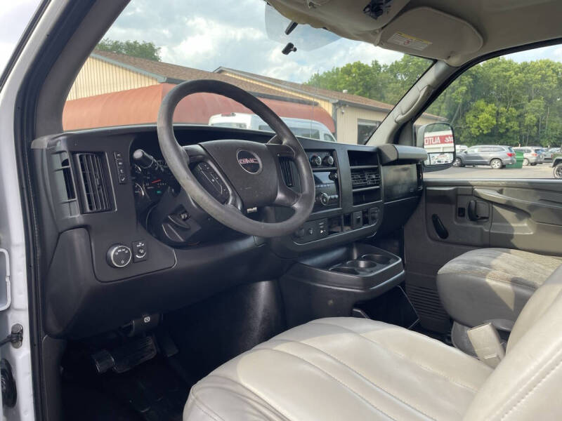 2011 GMC Savana 2500