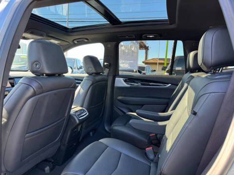 2025 Cadillac XT6 Premium Luxury