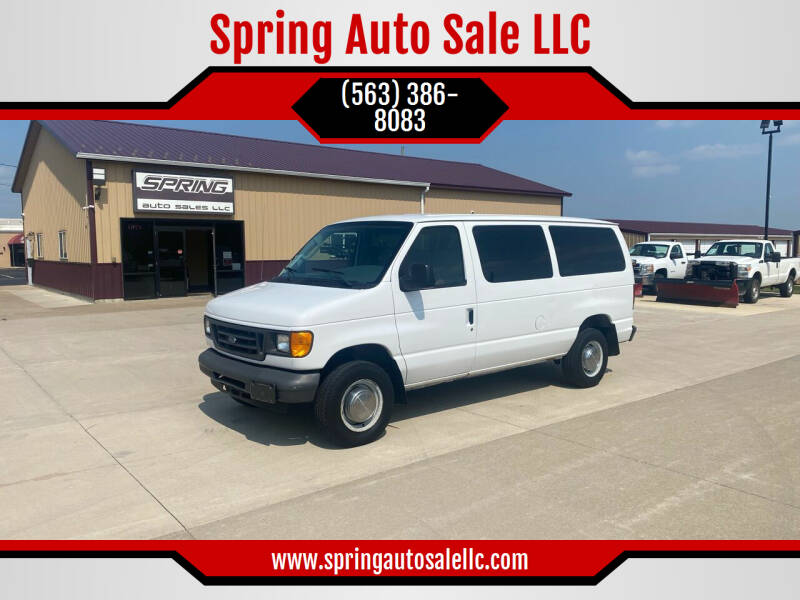 2004 Ford E-Series Wagon for sale at Spring Auto Sale LLC in Davenport IA