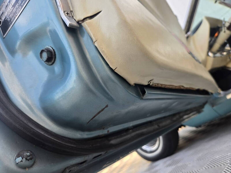 1964 Ford Thunderbird