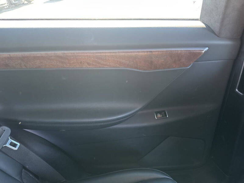 2021 Tesla Model X Long Range Plus