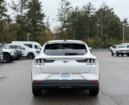 2025 Ford Mustang Mach-E Select