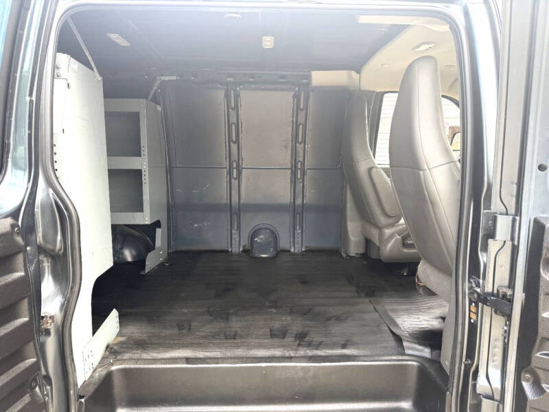 2019 GMC Savana 2500