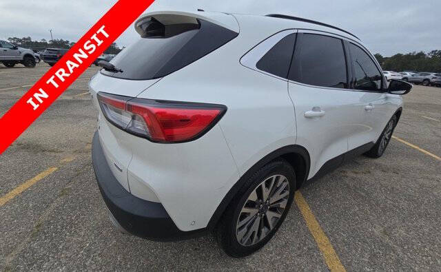 2020 Ford Escape Hybrid Titanium