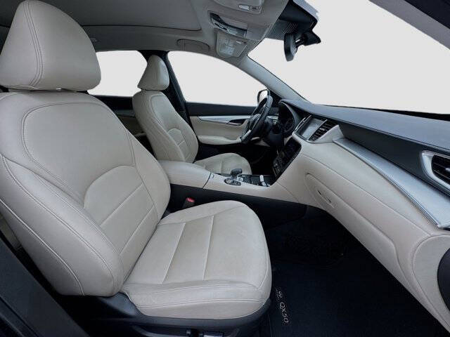 2019 Infiniti QX50 Luxe