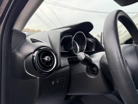 2017 Toyota Yaris iA