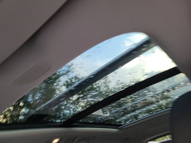 2025 Volvo XC60 B5 Ultra Dark Theme