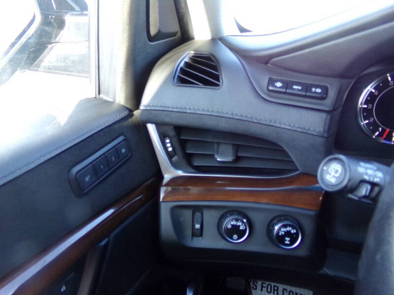 2019 Cadillac Escalade ESV Luxury