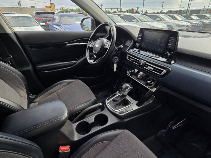 2021 Kia Seltos S
