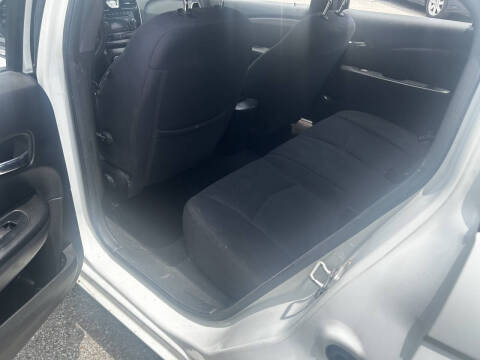 2014 Chrysler 200 LX