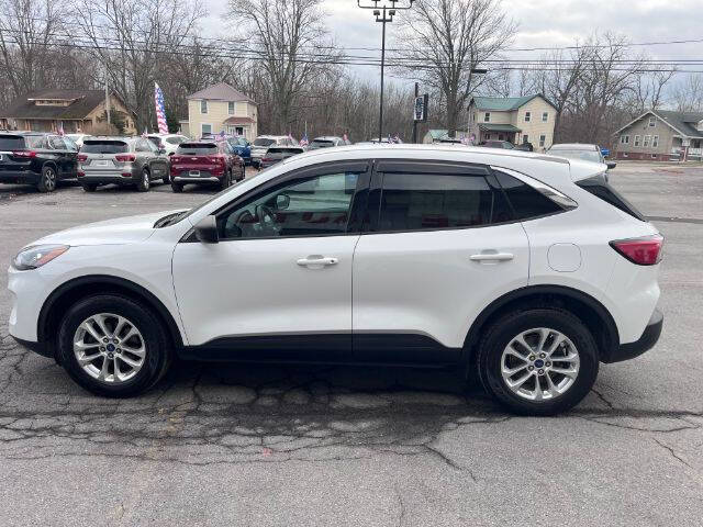 2022 Ford Escape SE