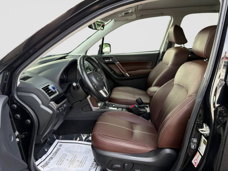 2017 Subaru Forester 2.5i Touring