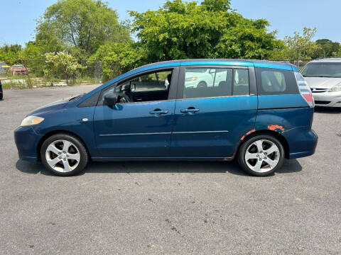 2006 Mazda MAZDA5 for sale at 28TH STREET AUTO SALES AND SERVICE in Wilmington DE