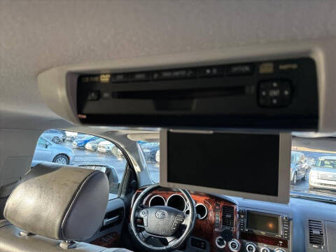 2008 Toyota Sequoia Platinum