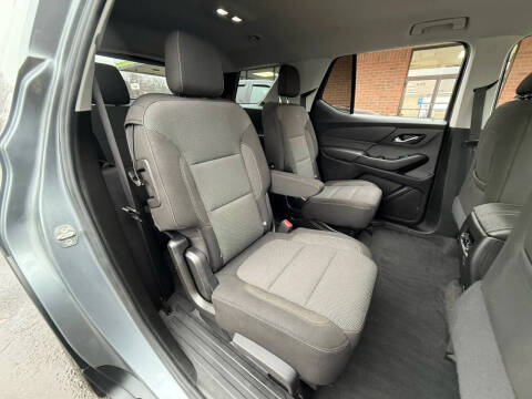 2018 Chevrolet Traverse LT Cloth