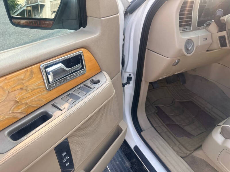 2007 Lincoln Navigator