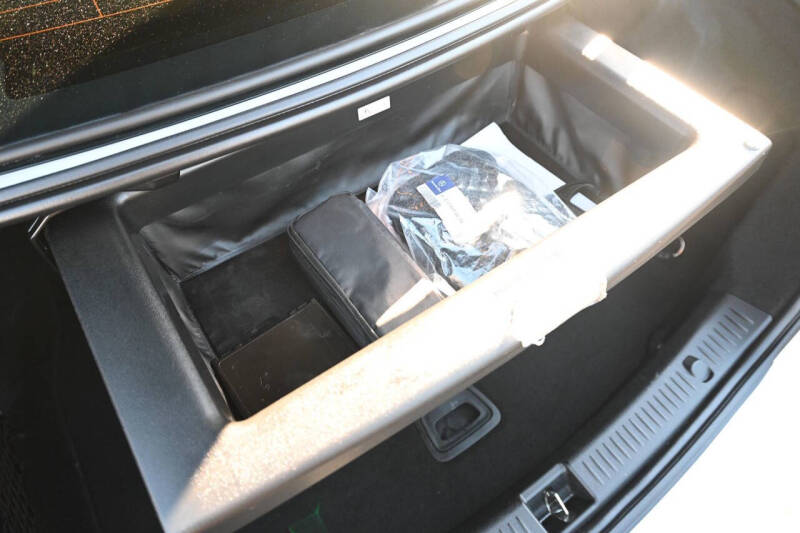 2018 Mercedes-Benz E-Class E 300