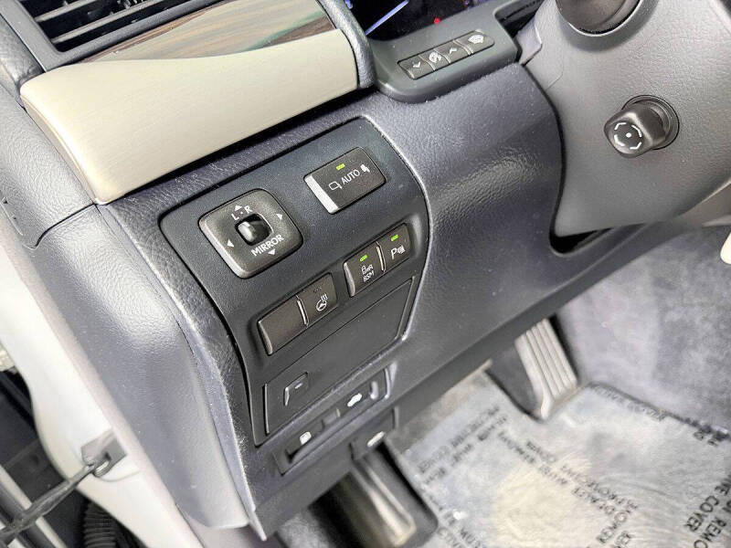 2014 Lexus LS 460