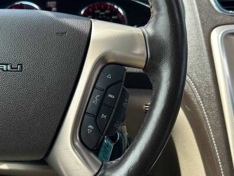 2016 GMC Acadia Denali