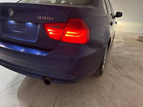 2011 BMW 3 Series 335i