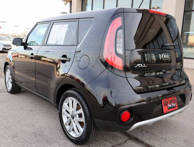2017 Kia Soul +